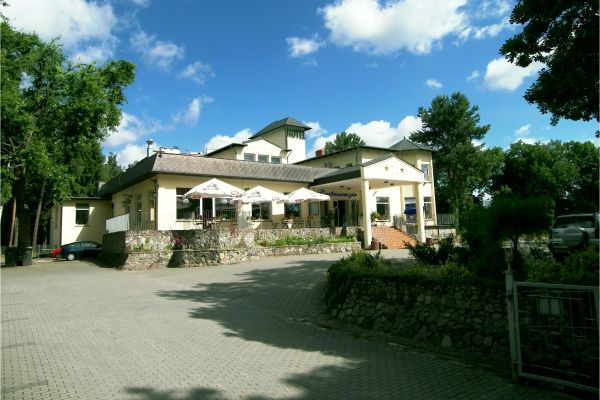 Hotel Dlugie (Dobiegniew)